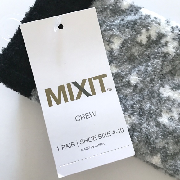 Hand Crafted Crocheted Grey Scarf & Cozy Socks - Proceeds To Charity - Picture 8 of 9